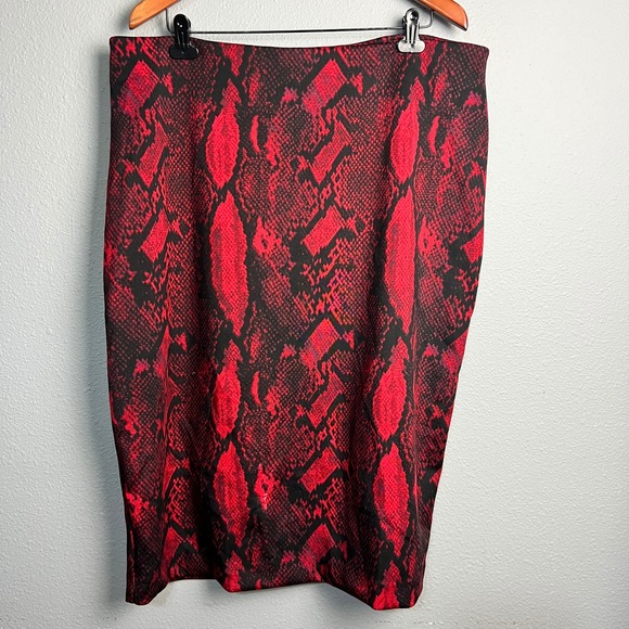 Worthington Whimsigoth Snakeskin Pencil Skirt Bodycon Career Party Red Black 18W - Picture 1 of 9